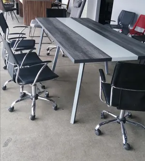 mesa-gris-oficina